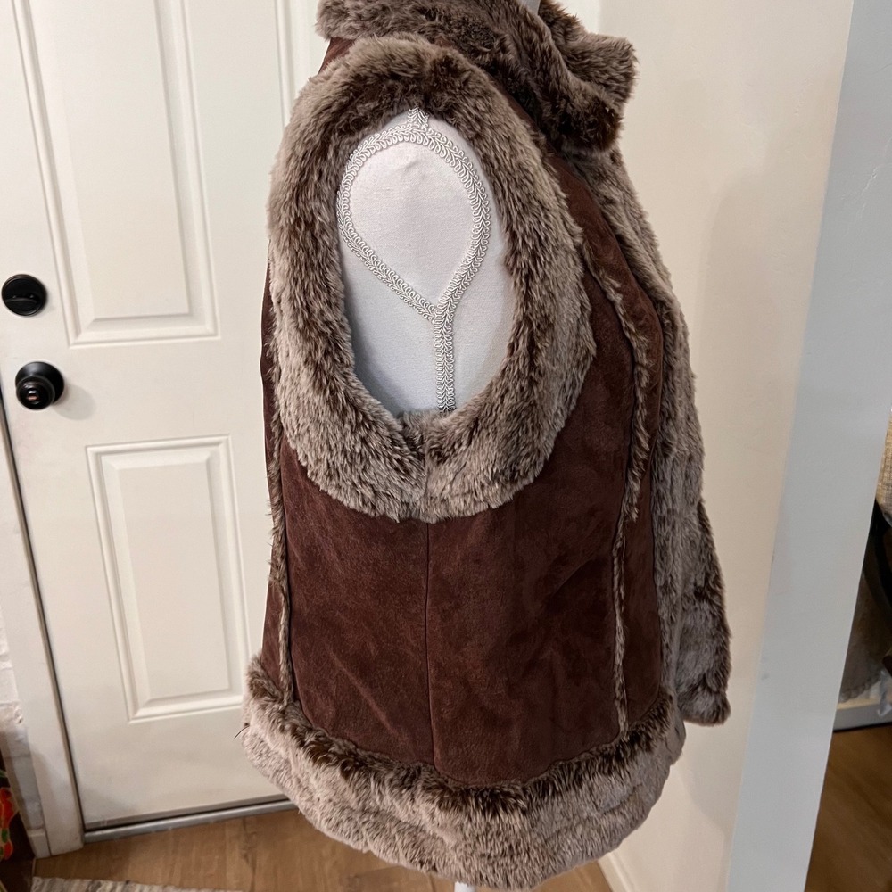 Live a Little Brown Leather Suede Faux Fur Trim Vest XL Style 30145 - Picture 2 of 9